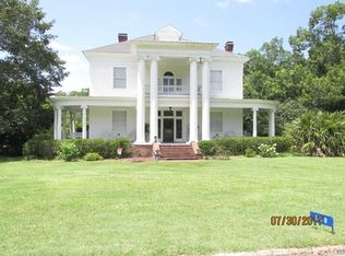 408 Church St, Hurtsboro, AL 36860