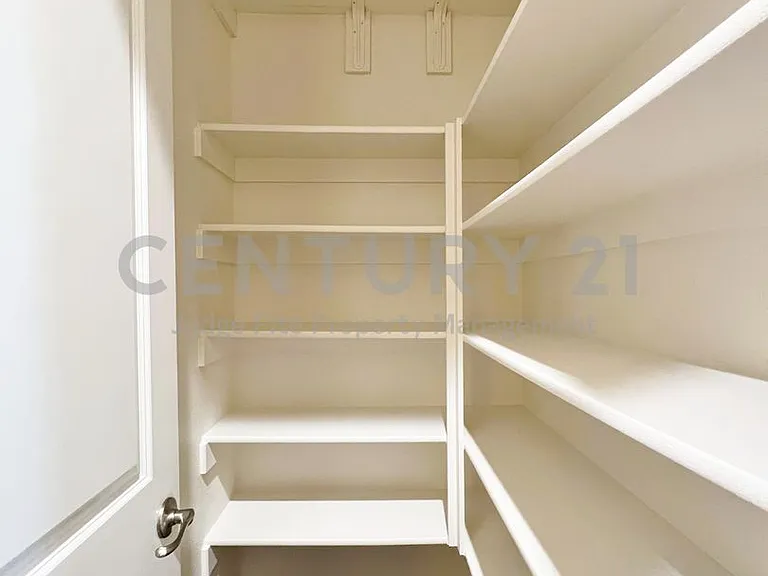 12481 Pleasant Hill Ln — Photo 13