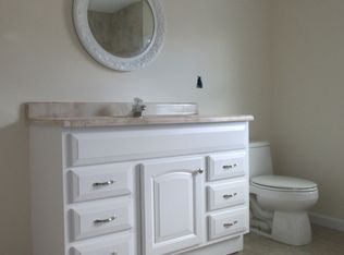 11 Plumridge Rd, West Milford, NJ 07480