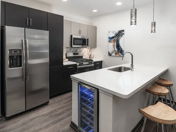 Norte Town Lake Apartments