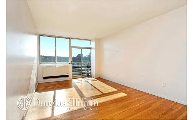 Sold by Douglas Elliman | media 18