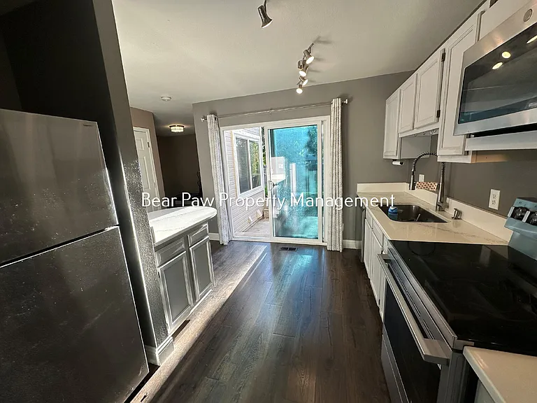 6340 Yank Ct #C — Photo 5