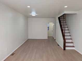1915 S Chadwick St, Philadelphia, PA 19145