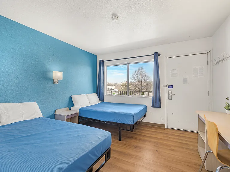 290 W Burnside Ave #120 — Photo 3