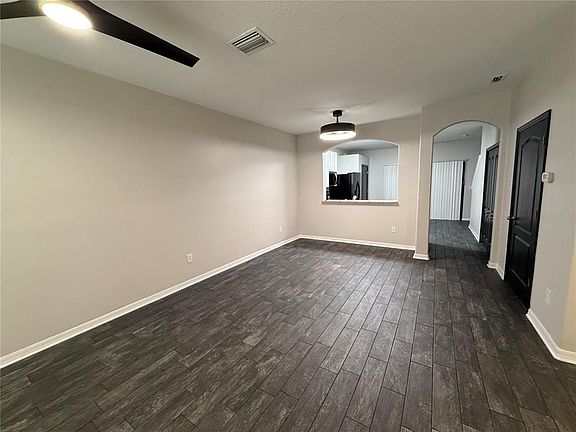 4th image of 30316 Elderwood Dr