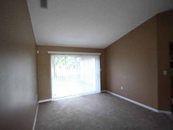 2nd image of 978 Hattaras Ter SE