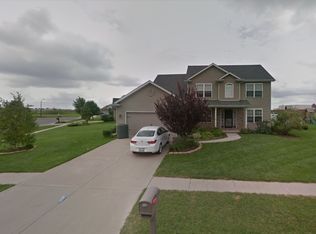 712 Meadowbrook Ln, Bourbonnais, IL 60914