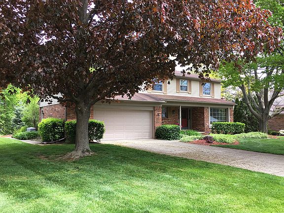 2nd image of 22058 Cumberland Dr