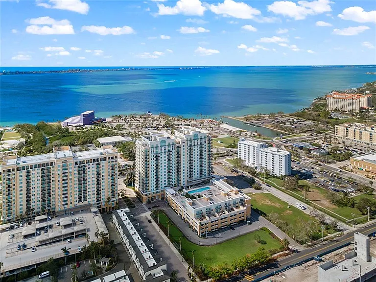 800 N Tamiami Trl #321A — Photo 3