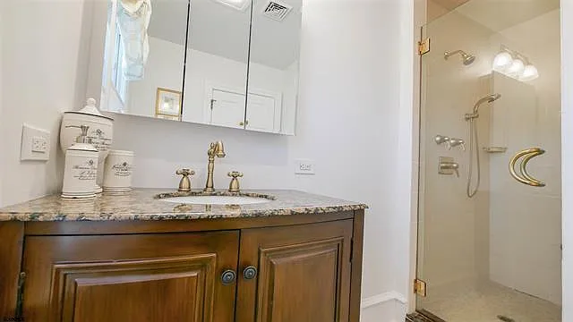 6104 Ventnor Ave — Photo 19