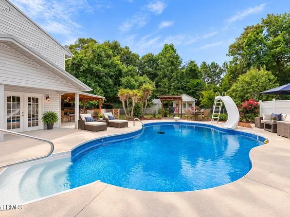 4339 Pinewood Circle, Beaufort, SC 29906