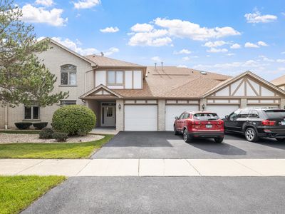 6551 Pine Lake Dr APT 2, Tinley Park, IL, 60477