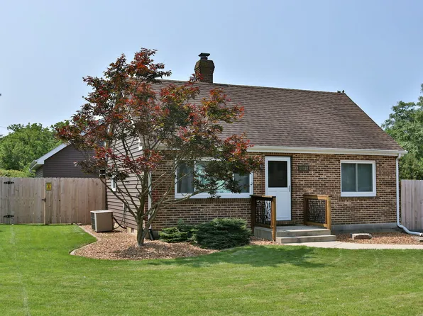 11127 Parker St, Mokena, IL 60448