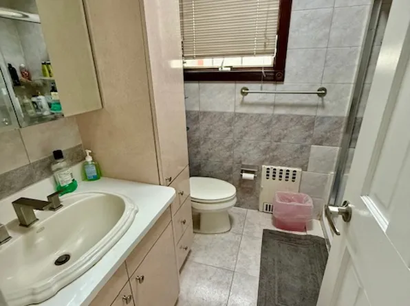 1874 East 27th Street image 4 of 18