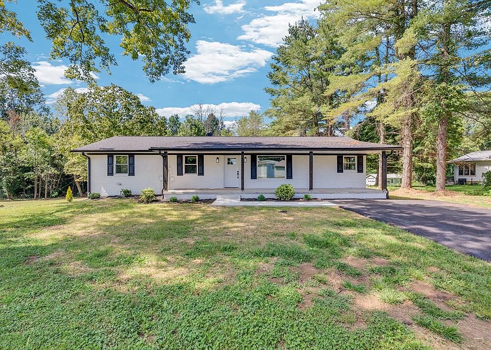 1st image of 156 Horseshoe Dr