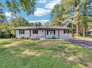 156 Horseshoe Dr, Cookeville, TN 38506