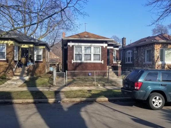 7935 S Kingston Ave, Chicago, IL 60617