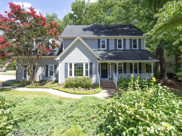128 Merry Hill Dr, Cary, NC 27518