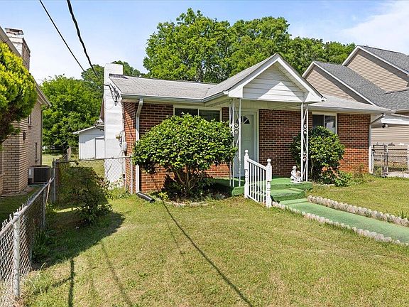 3rd image of 6113 Fisk Ave