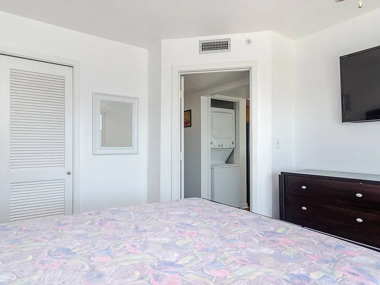 1102 N Lumina Ave #A2 — Photo 15
