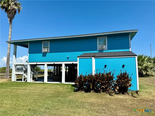 38 Chumley Dr, Port Lavaca, TX 77979
