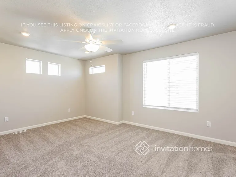 379 E Kanab St — Photo 12