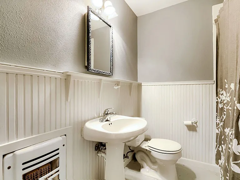1402 Cullen Ave — Photo 24