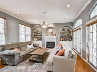 1200 Columbus St, Houston, TX 77019
