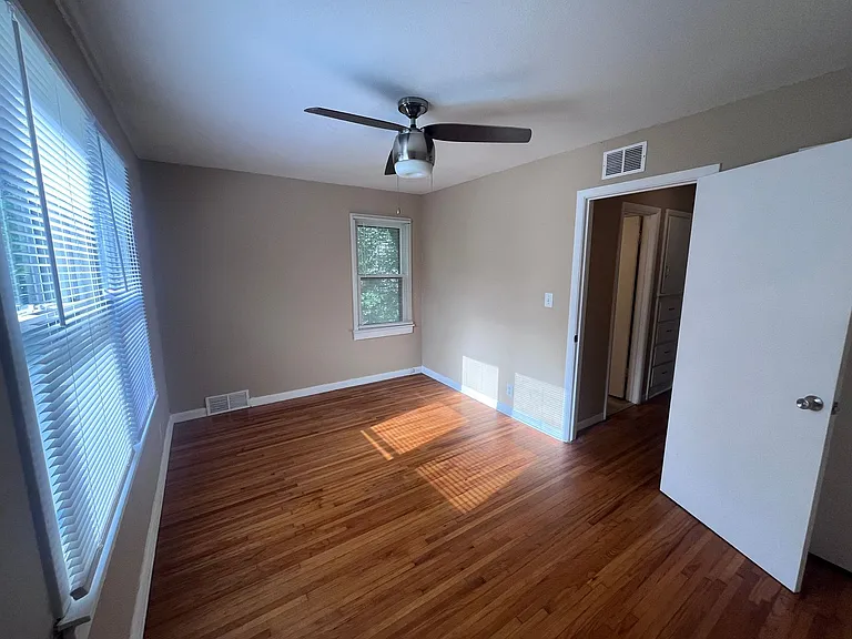 2661 N Estelle St — Photo 9