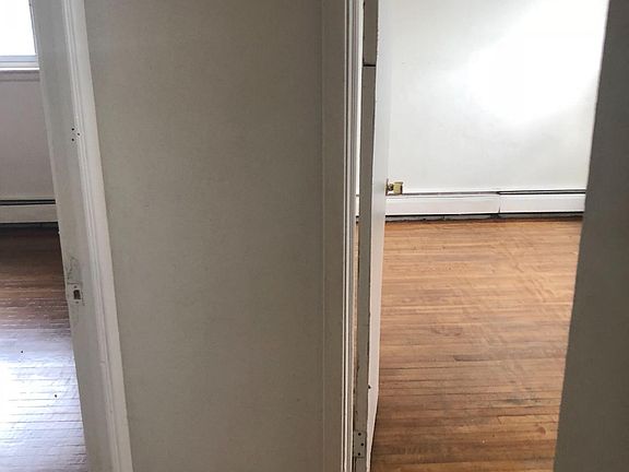 4th image of 89 Carey Ave APT 3