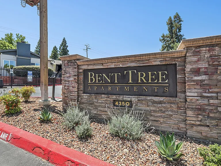 Bent Tree Apartments — Photo 2