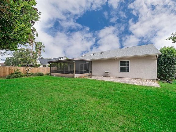 2nd image of 1202 Lake Piedmont Cir