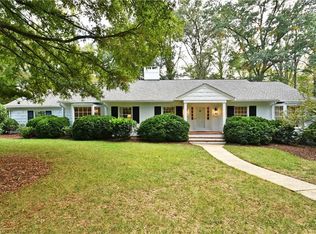 916 Kenleigh Cir, Winston Salem, NC 27106