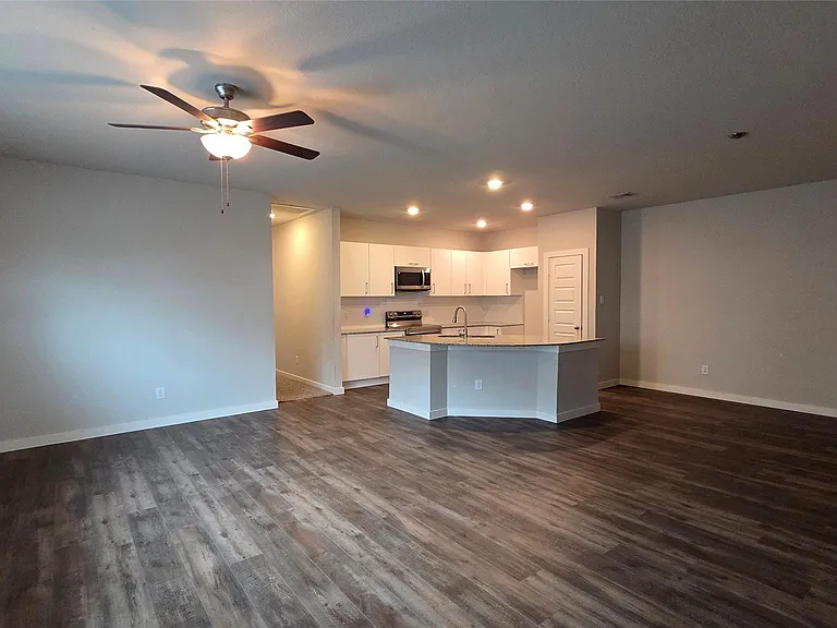 25543 Starling Ln — Photo 3