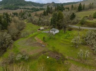 1230 Mosier Creek Rd, Mosier, OR 97040