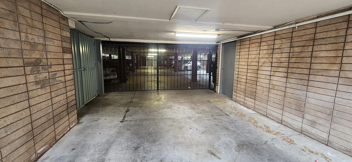 Building Photo - 2740 College Ave #207