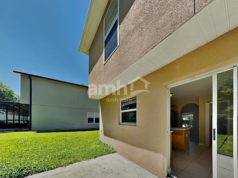 162 Crown Colony Way — Photo 23