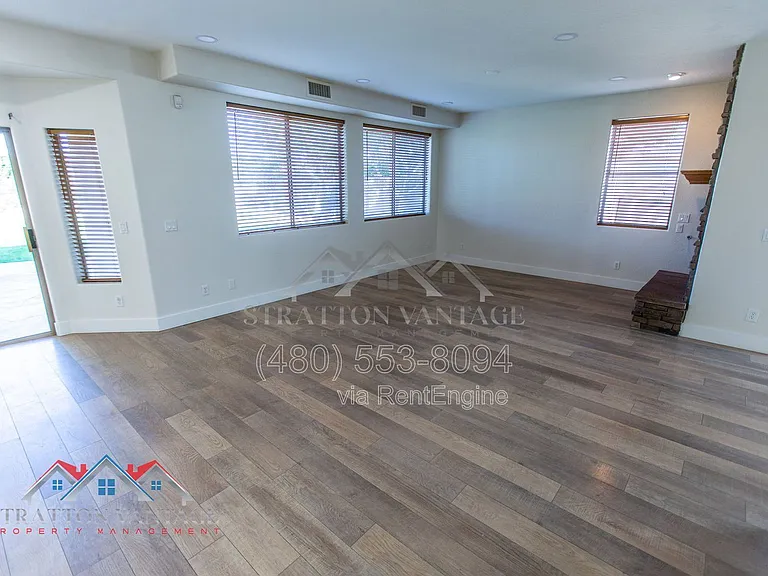 14616 W Windward Ave — Photo 11