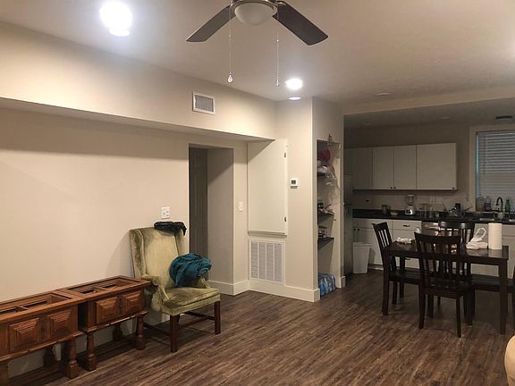 Open floor concept with easy flowing living room to kitchen