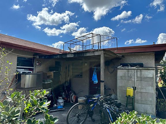 5th image of 3825 42nd Avenue S