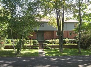 1908 Heritage Rd, Niskayuna, NY 12309