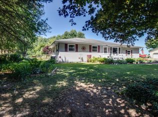 12080 S M 37 Hwy, Delton, MI 49046