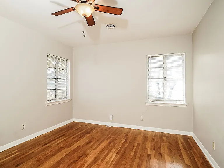 2910 Hampton Rd — Photo 14