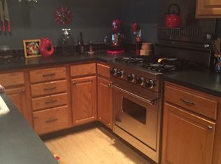 1911 Parkview Cir, Anchorage, AK 99501