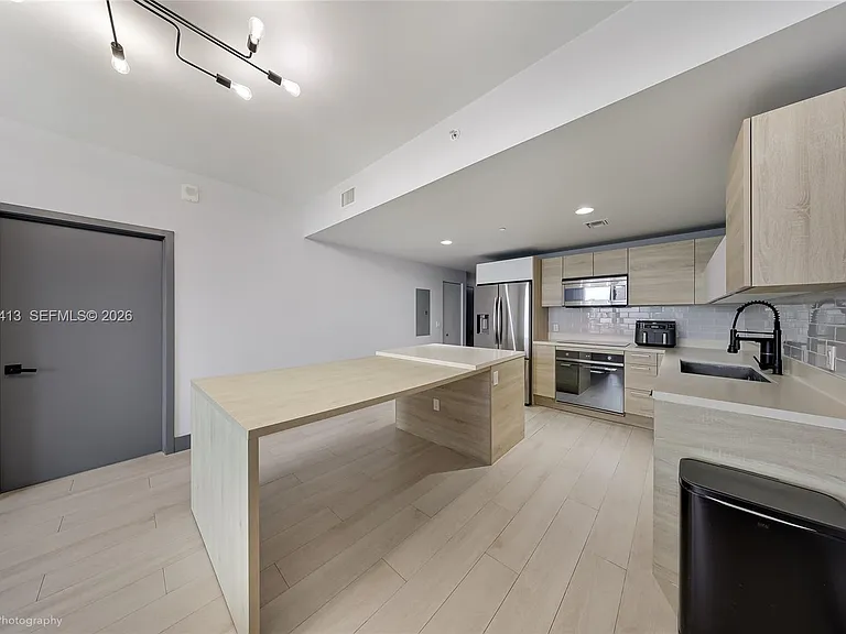 16385 Biscayne Blvd #2205 — Photo 5