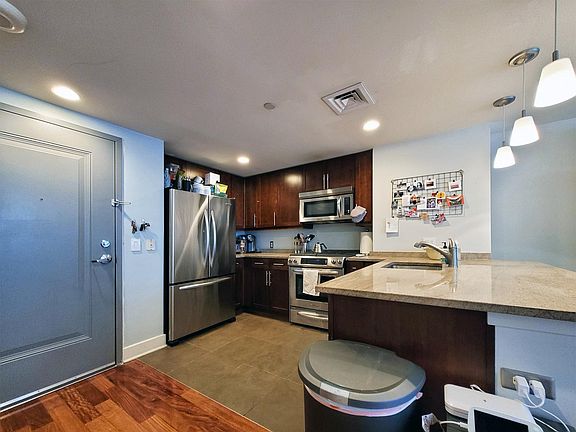 3rd image of 201 Marin Blvd APT 409