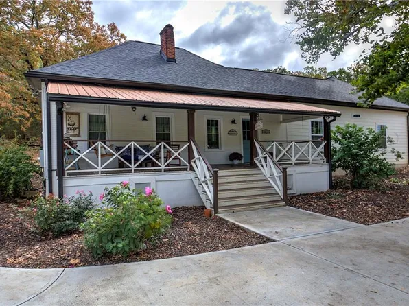 182 Henry Mack Hill Rd, Rydal, GA 30171