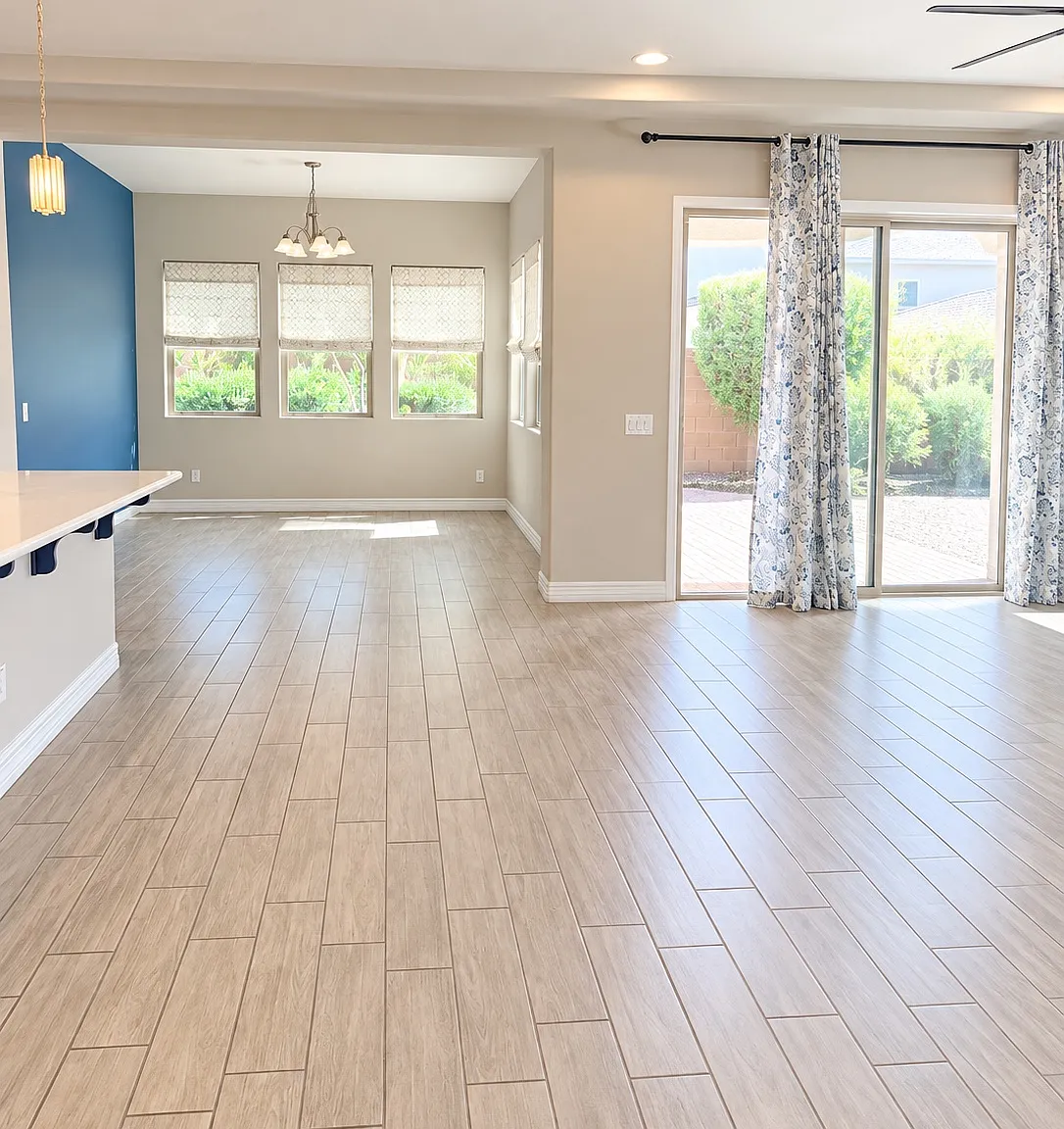 4 bed, 2487 sqft, $3,200 — Photo 4