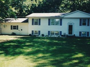 409 E Glenwood Ave, Olney, IL 62450