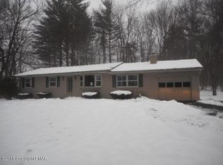 1515 Mohawk Ave, Effort, PA 18330